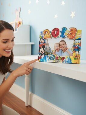 Disney World 2013 Picture Frame Souvenir 